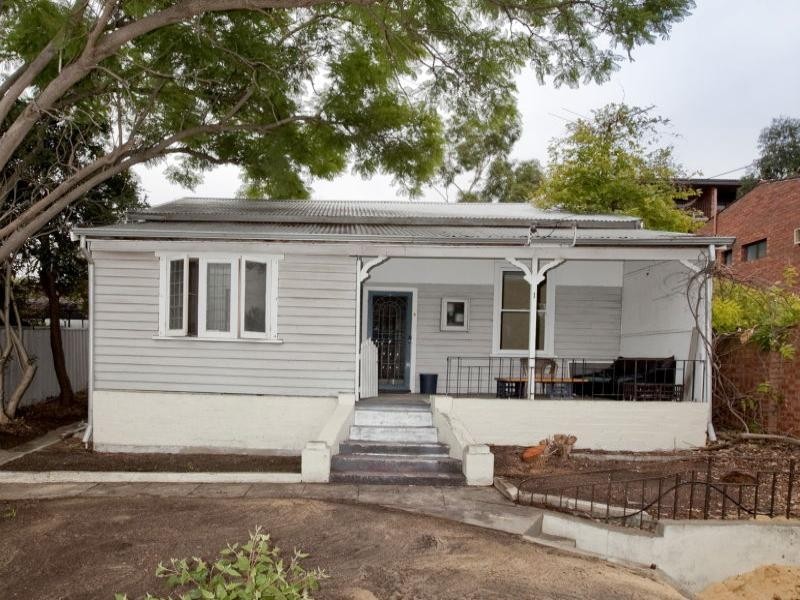 1 Cambridge Street, Maylands WA 6051