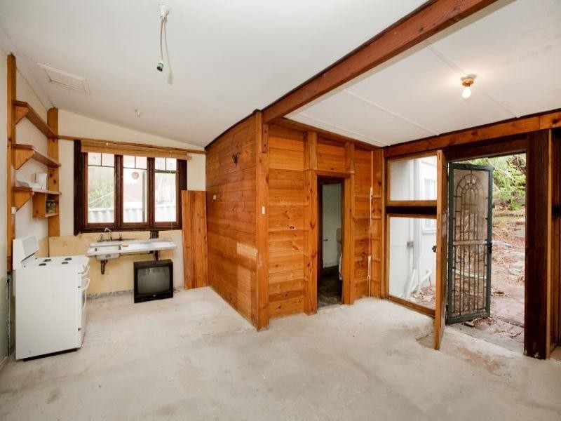 1 Cambridge Street, Maylands WA 6051