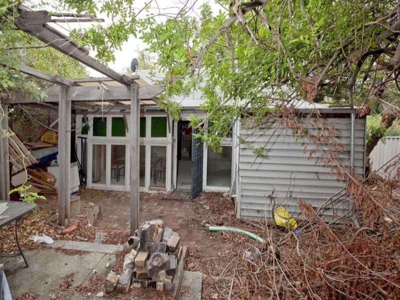 1 Cambridge Street, Maylands WA 6051