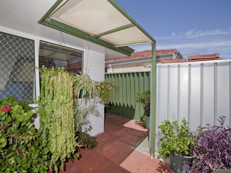 22B Smith Street, Dianella WA 6059