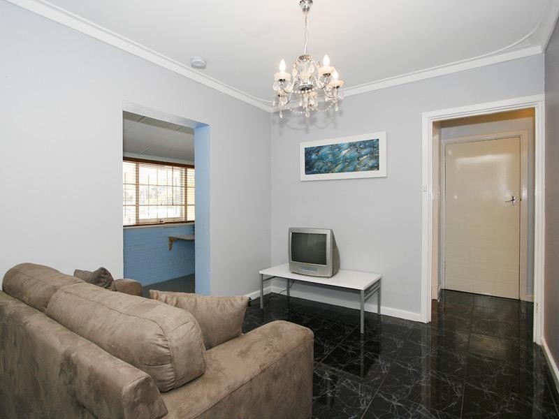 6 Gallagher Street, Eden Hill WA 6054