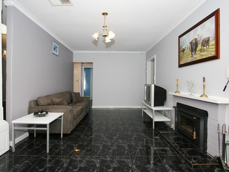 6 Gallagher Street, Eden Hill WA 6054