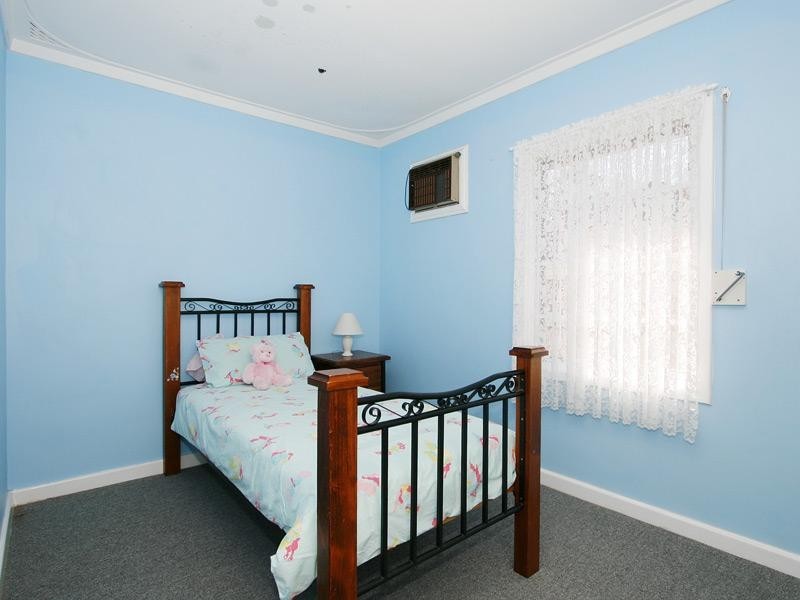 6 Gallagher Street, Eden Hill WA 6054