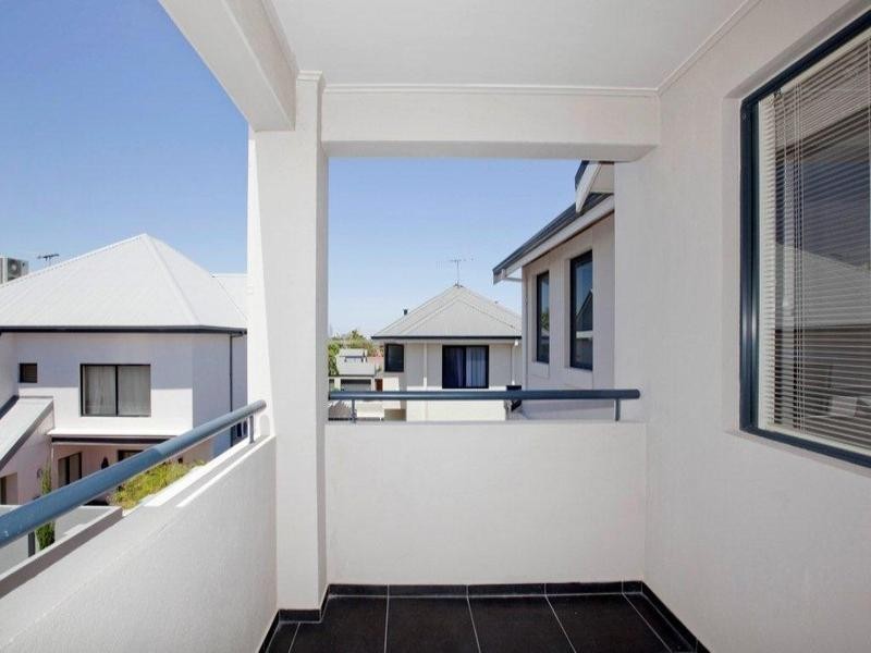 19c Tuart Street, Yokine WA 6060