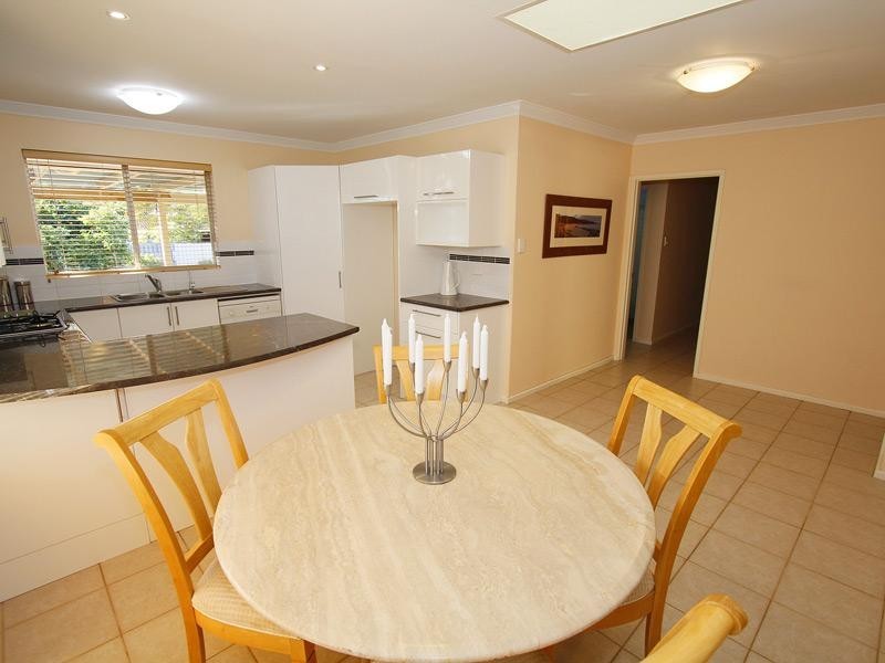 35 Melaleuca Drive, Greenwood WA 6024