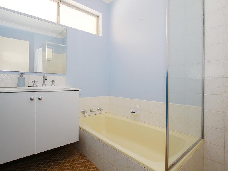 35 Melaleuca Drive, Greenwood WA 6024