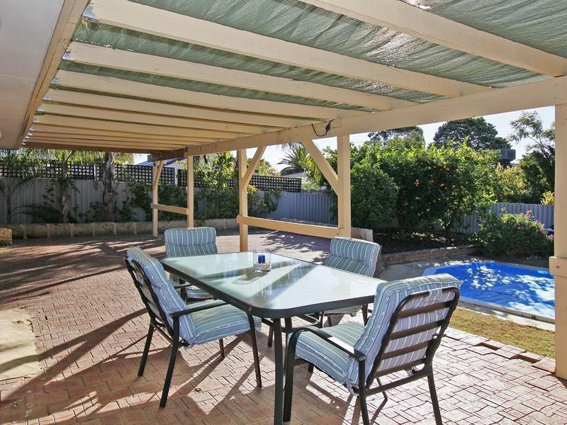 35 Melaleuca Drive, Greenwood WA 6024