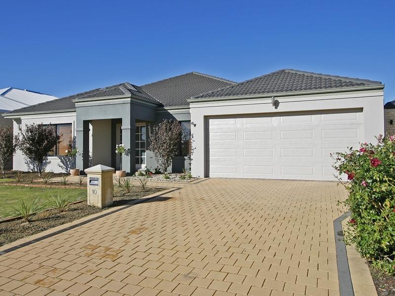 10 Hillsdale Rise, Darch WA 6065