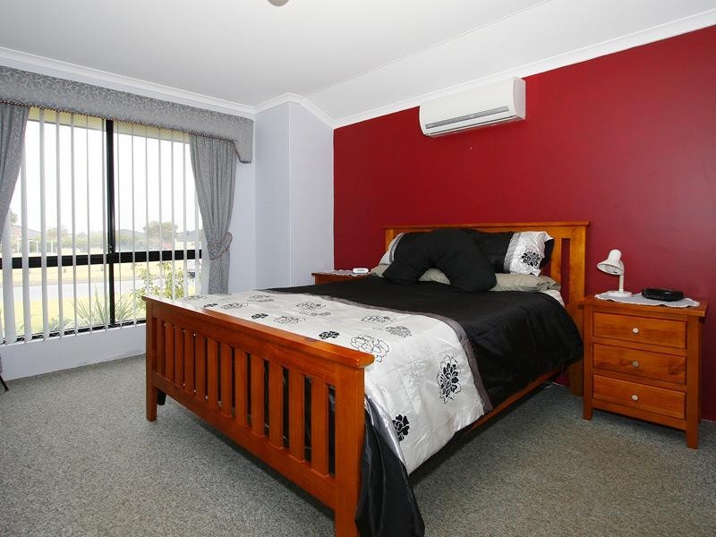 123 Fruit Tree Crescent, Forrestfield WA 6058