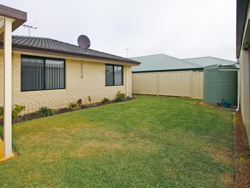 123 Fruit Tree Crescent, Forrestfield WA 6058