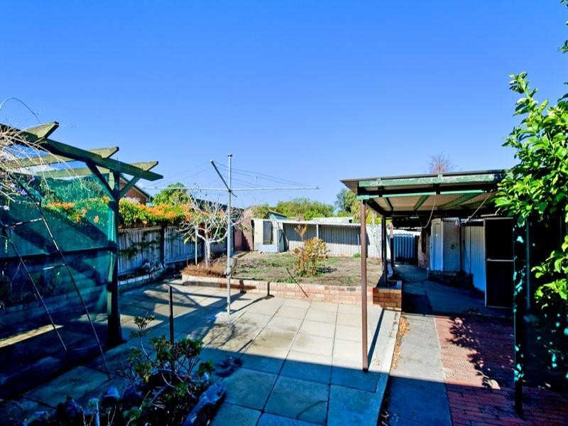 12 Mint Street, East Victoria Park WA 6101