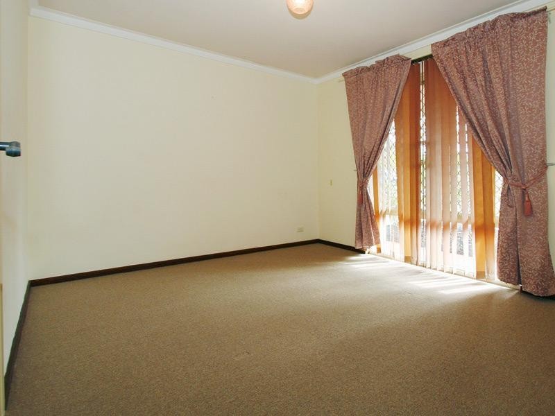 2 Babington Crescent, Bayswater WA 6053