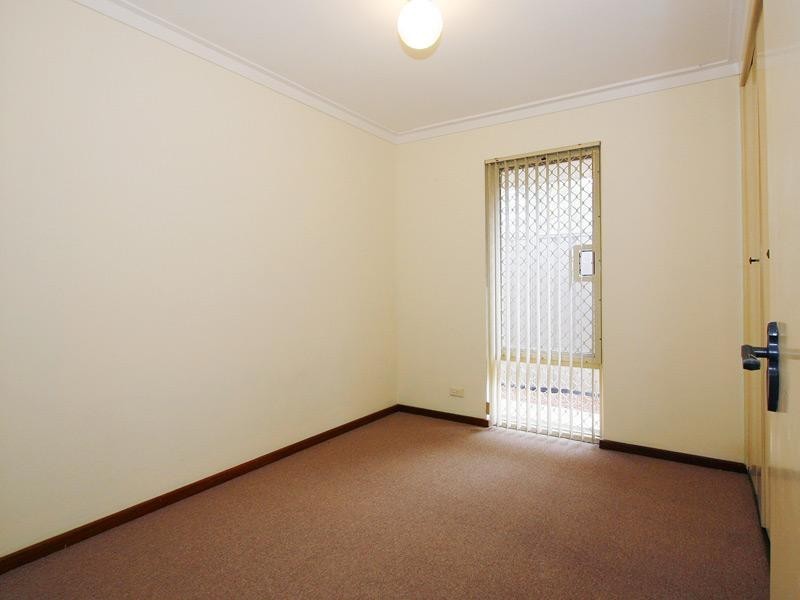 2 Babington Crescent, Bayswater WA 6053