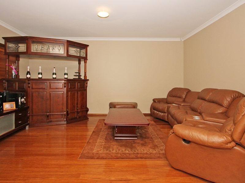 22 Muchea Gardens, Dianella WA 6059