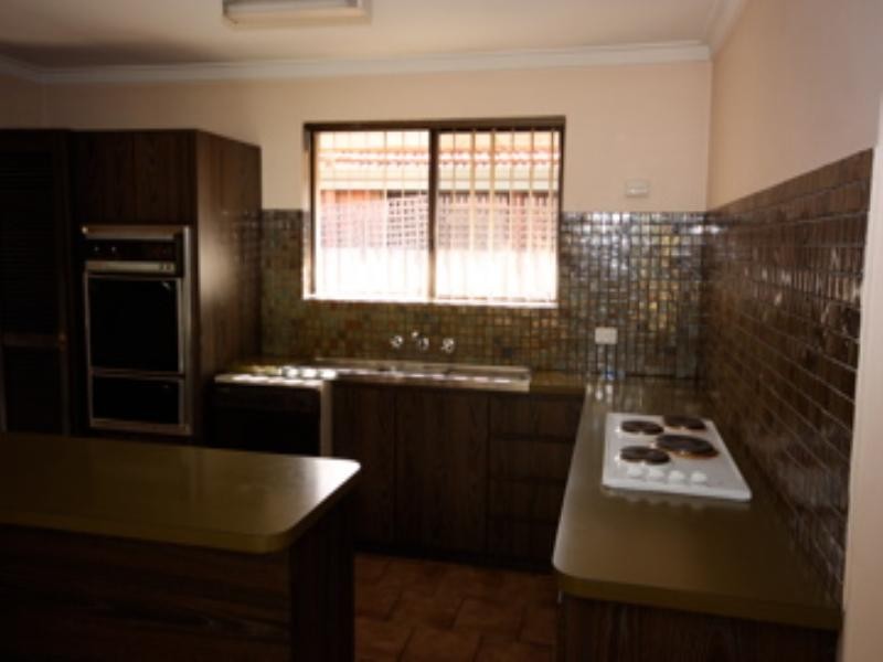 14 Siddeley Place, Dianella WA 6059