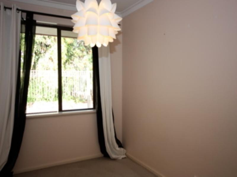 14 Siddeley Place, Dianella WA 6059