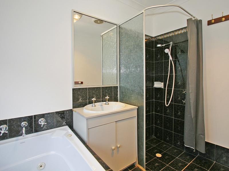 114 Amazon Drive, Beechboro WA 6063