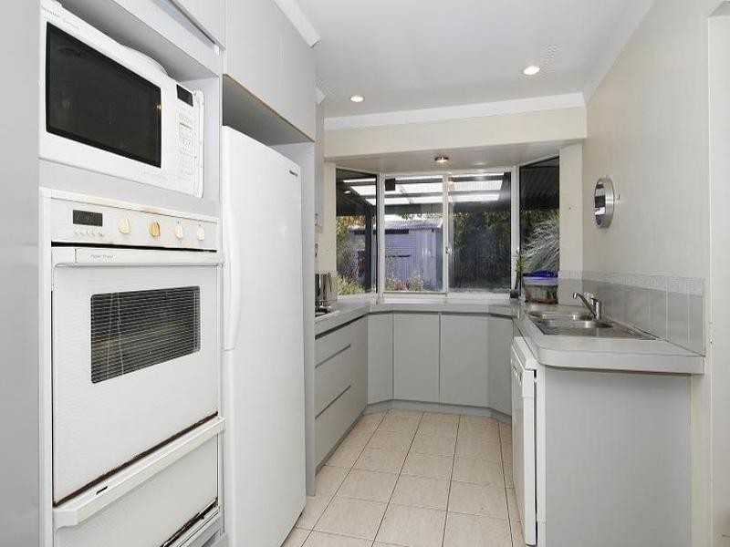 17 Collingwood Street, Dianella WA 6059