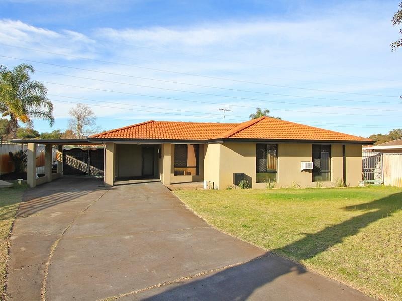 38 Pilkington Circus, Beechboro WA 6063