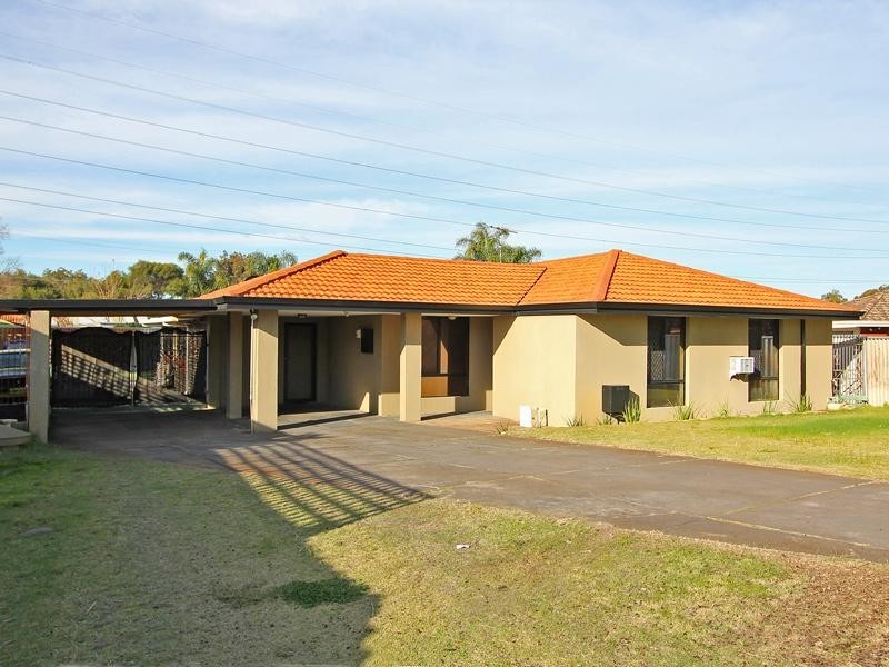 38 Pilkington Circus, Beechboro WA 6063