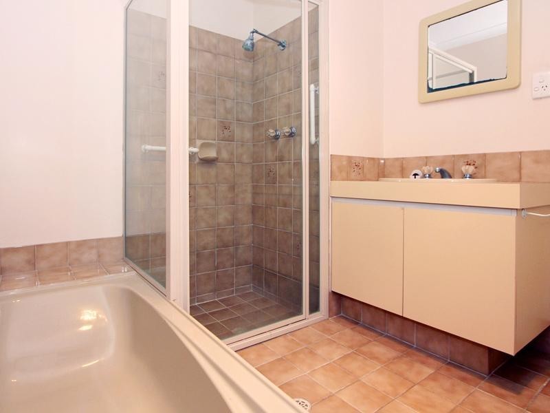 25 Maranon Crescent, Beechboro WA 6063