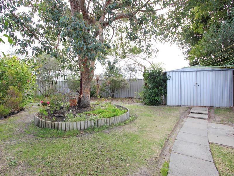 25 Maranon Crescent, Beechboro WA 6063