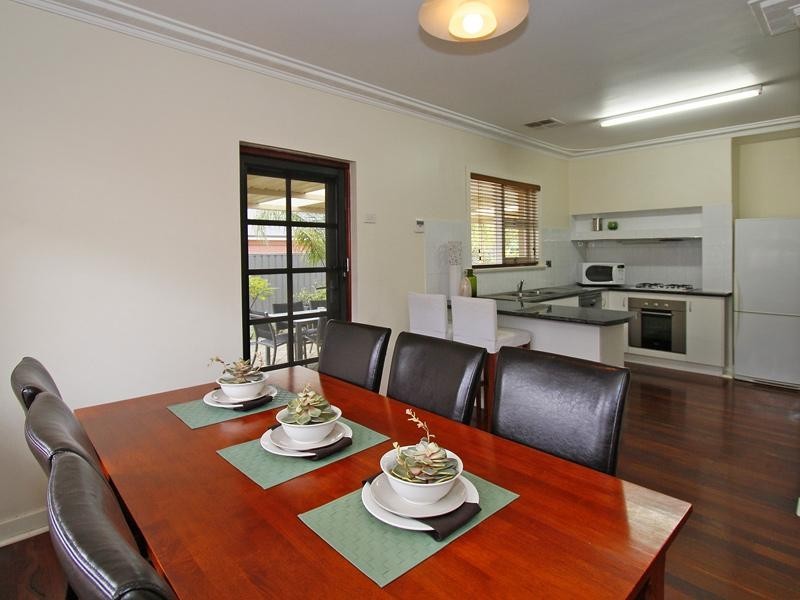 61 Third Avenue, Bassendean WA 6054