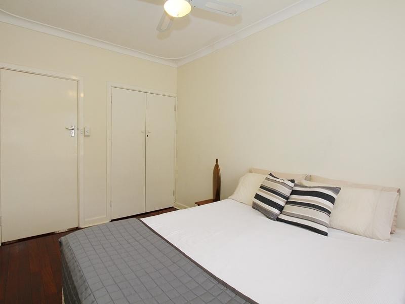 61 Third Avenue, Bassendean WA 6054