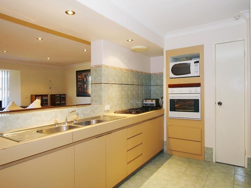 20 Rangeview Court, Maddington WA 6109