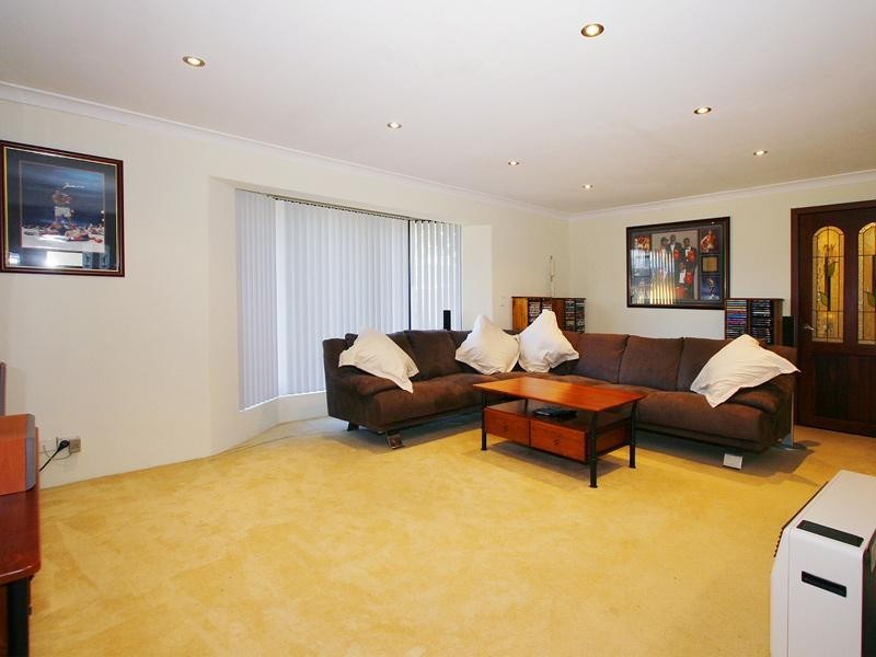 20 Rangeview Court, Maddington WA 6109