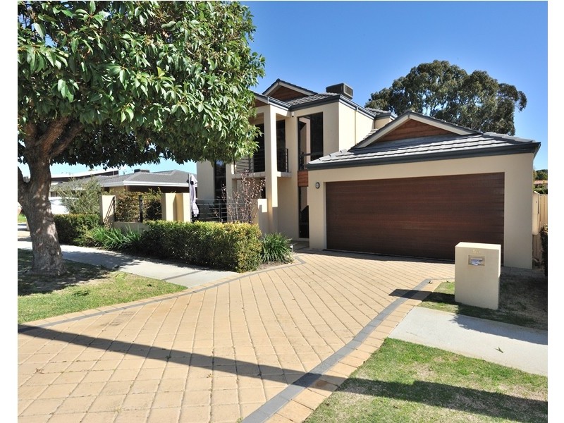 5A Thurlow Avenue, Yokine WA 6060