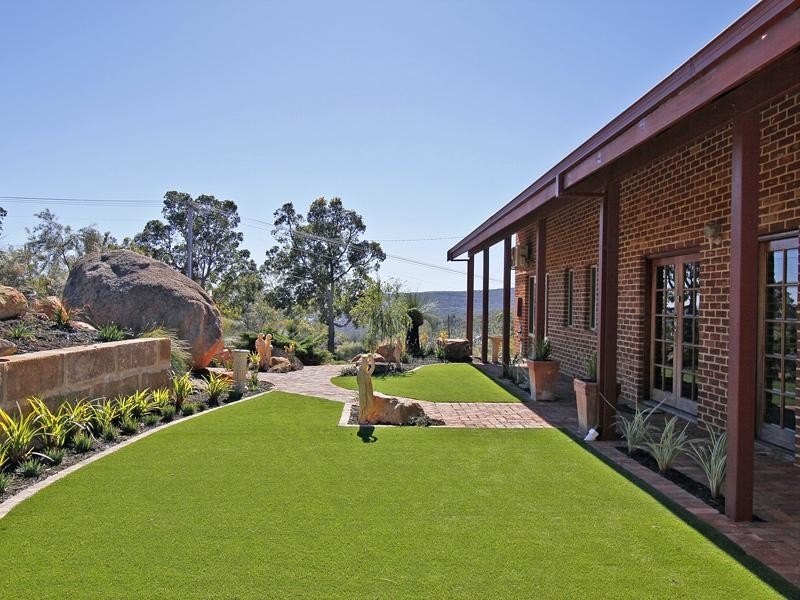 4 Hillway, Swan View WA 6056