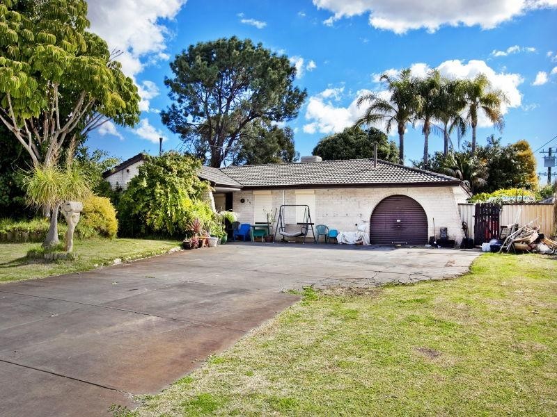 35 Rugby Street, Bayswater WA 6053