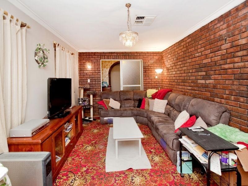 35 Rugby Street, Bayswater WA 6053