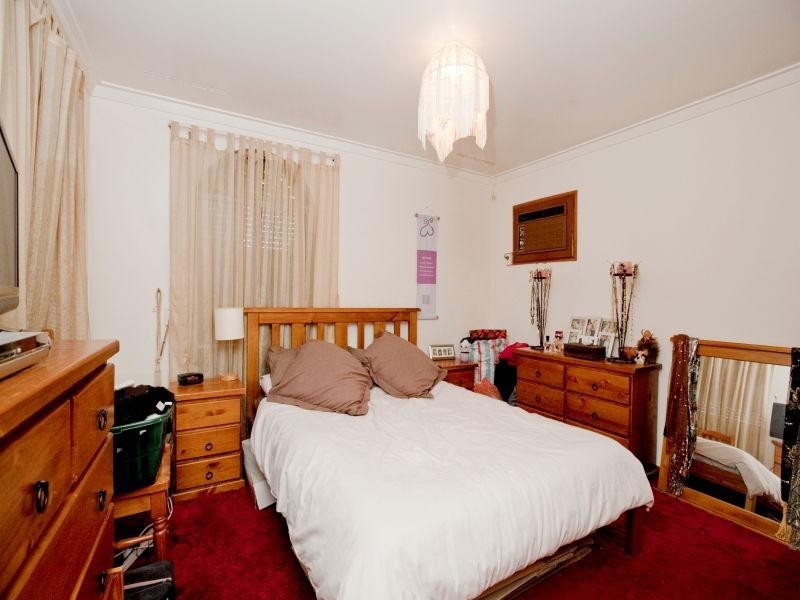 35 Rugby Street, Bayswater WA 6053