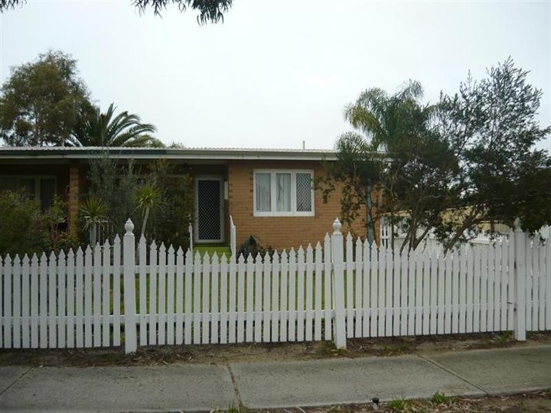 45 Gamage Way, Lockridge WA 6054