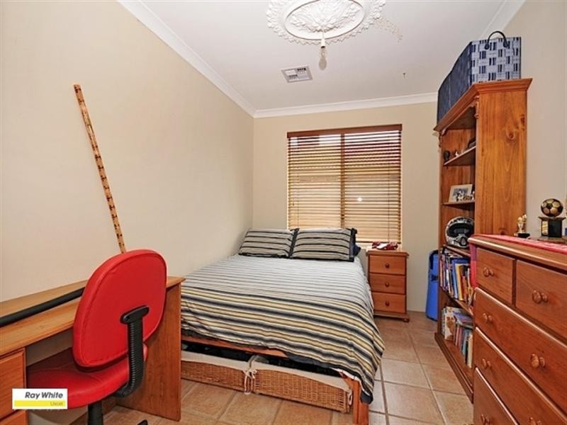 9 Danja Rise, Hocking WA 6065
