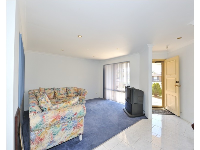 39 Chesterton Road, Bassendean WA 6054