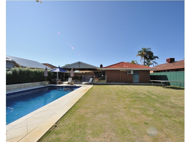 39 Chesterton Road, Bassendean WA 6054