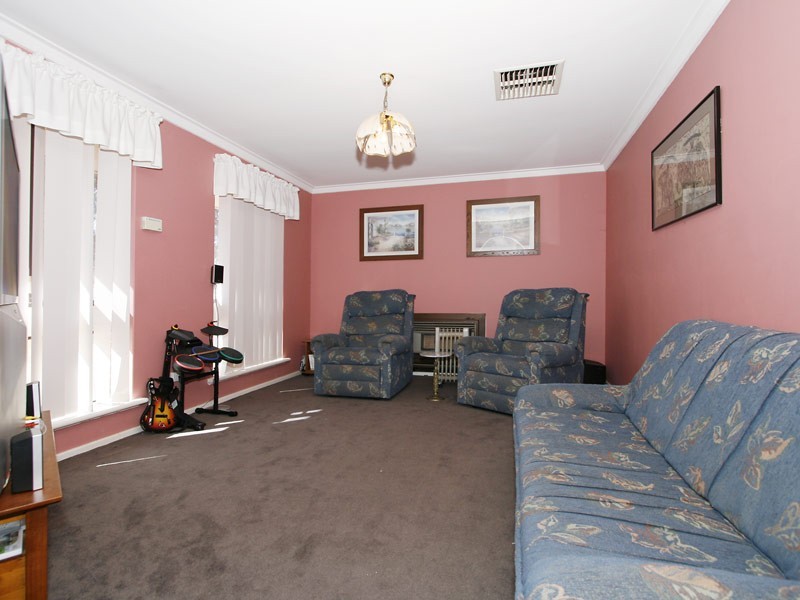 25 Jindinga Way, Wanneroo WA 6065