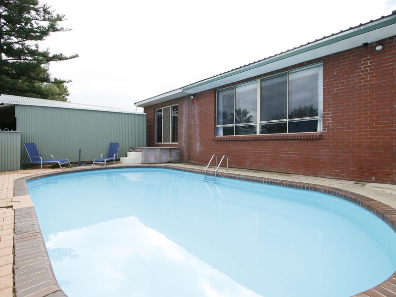 25 Jindinga Way, Wanneroo WA 6065