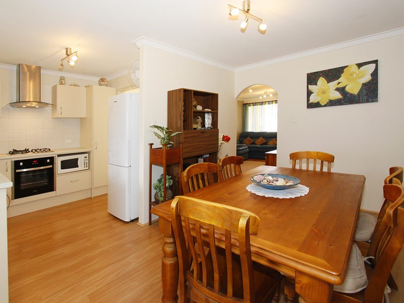 2/36 Belgrave Street, Maylands WA 6051