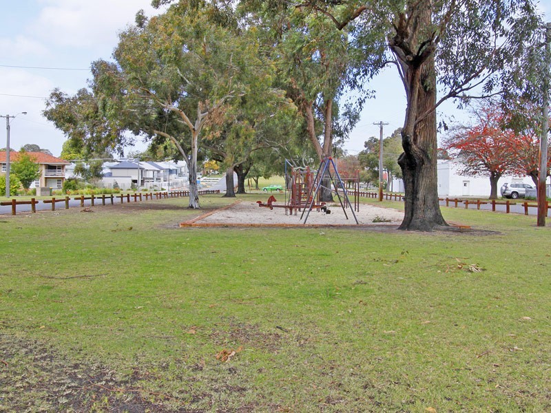 2/36 Belgrave Street, Maylands WA 6051