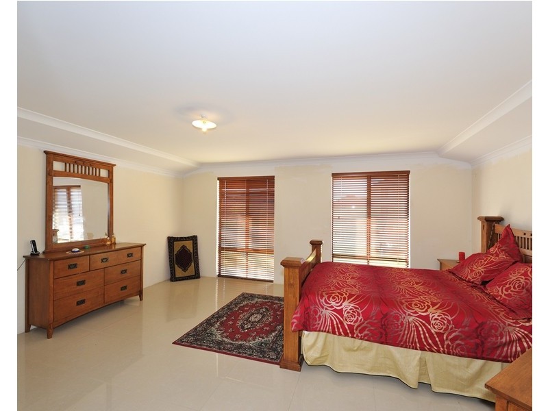 96 Bennett Springs Drive, Beechboro WA 6063