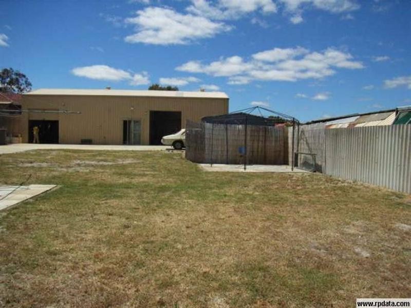 7 Colwyn Road, Bayswater WA 6053