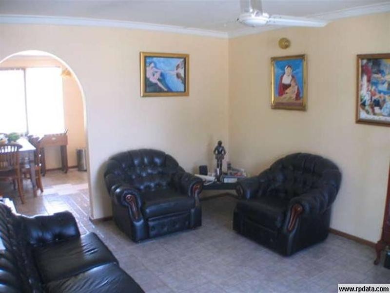 7 Colwyn Road, Bayswater WA 6053