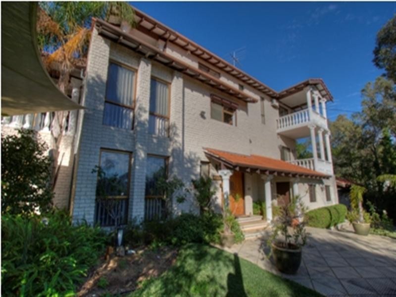 30 Stirling Road, Greenmount WA 6056