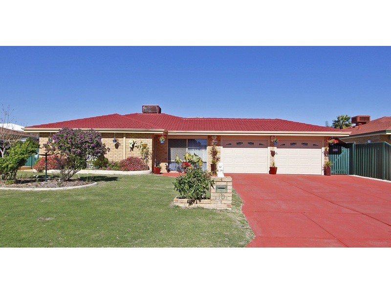 10 Macaw Gardens, Ballajura WA 6066