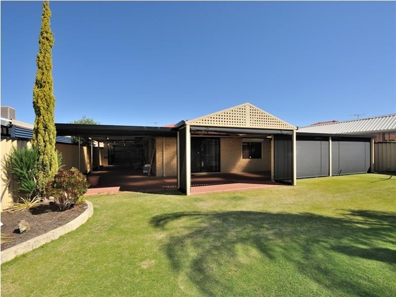 6 Tallow Way, Beechboro WA 6063