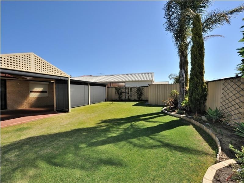 6 Tallow Way, Beechboro WA 6063